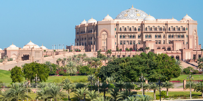 Premium Abu Dhabi Full-Day City Tour from Dubai by Ocean Air