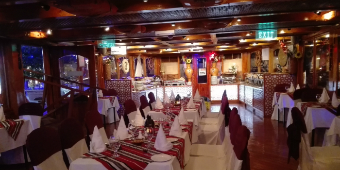 Dinner Cruise