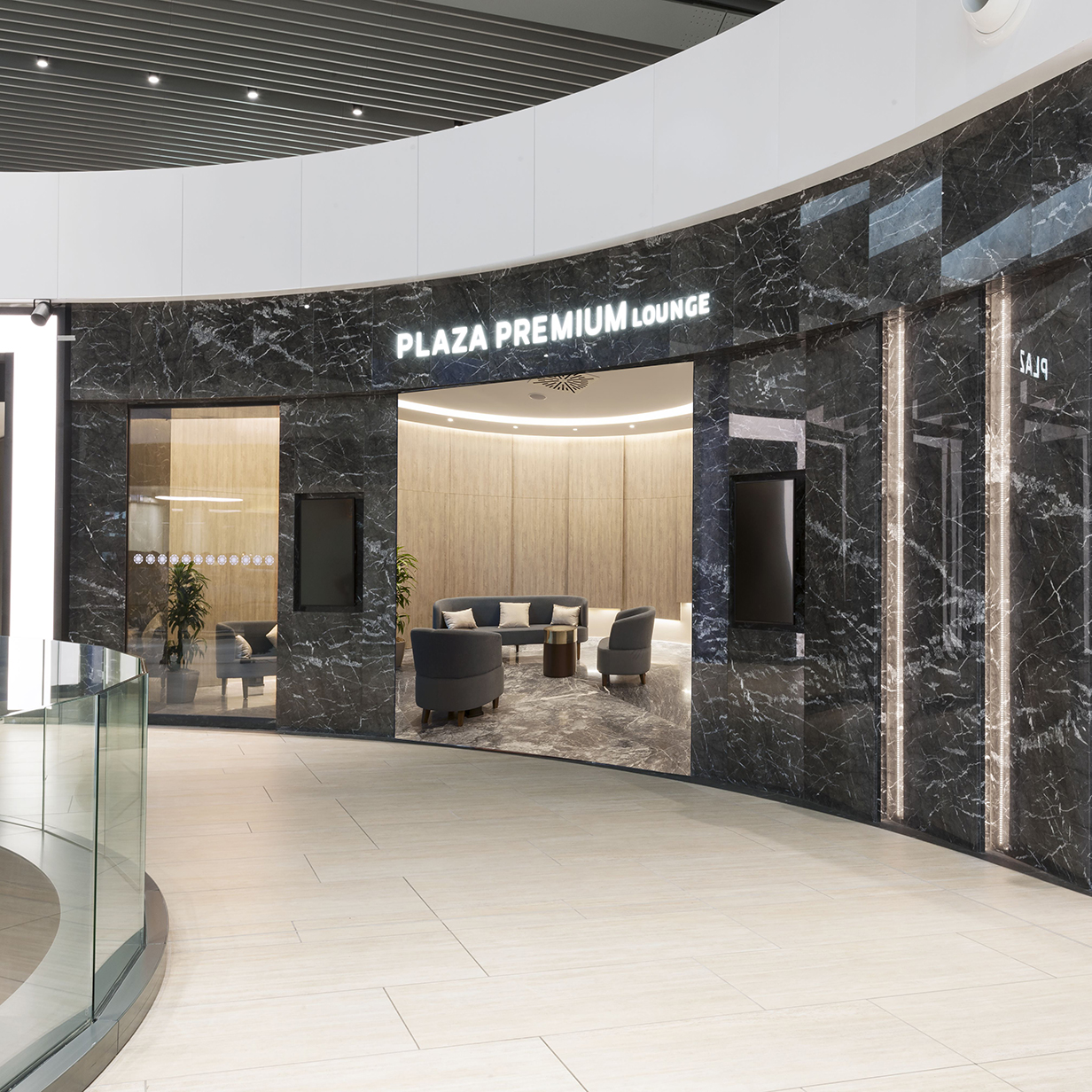 Rome five hours lounge access, , large