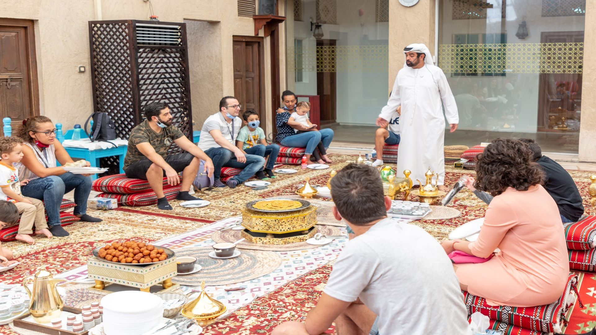 Emirati Hospitality Experience, , medium