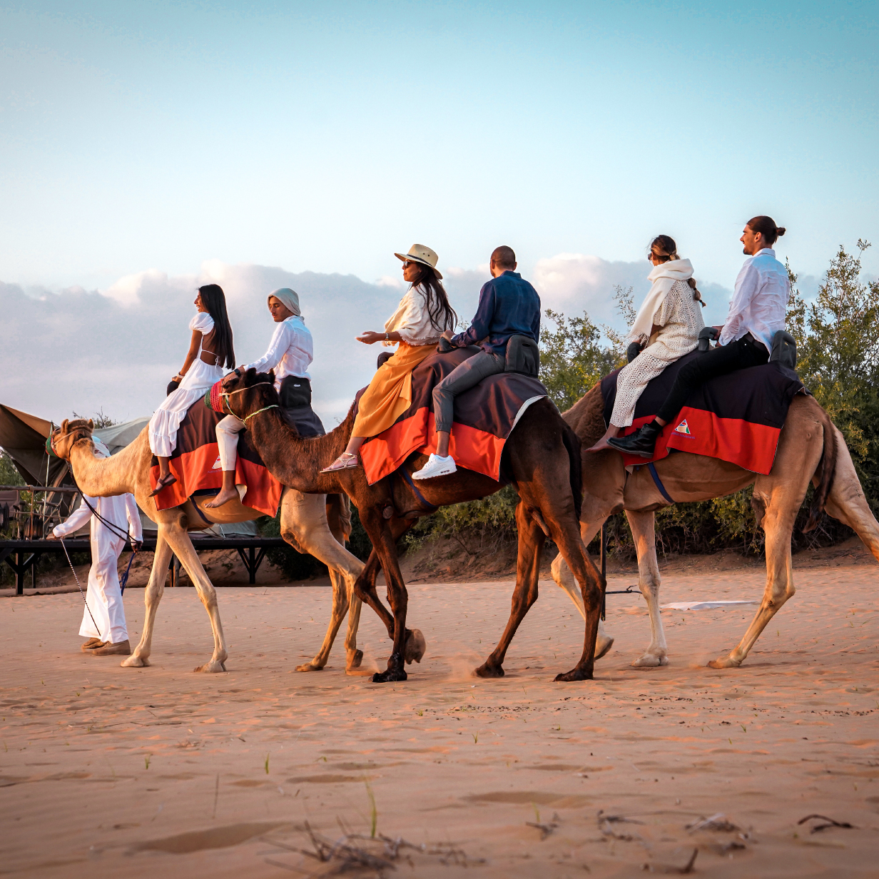 Overnight Desert Safari, , large